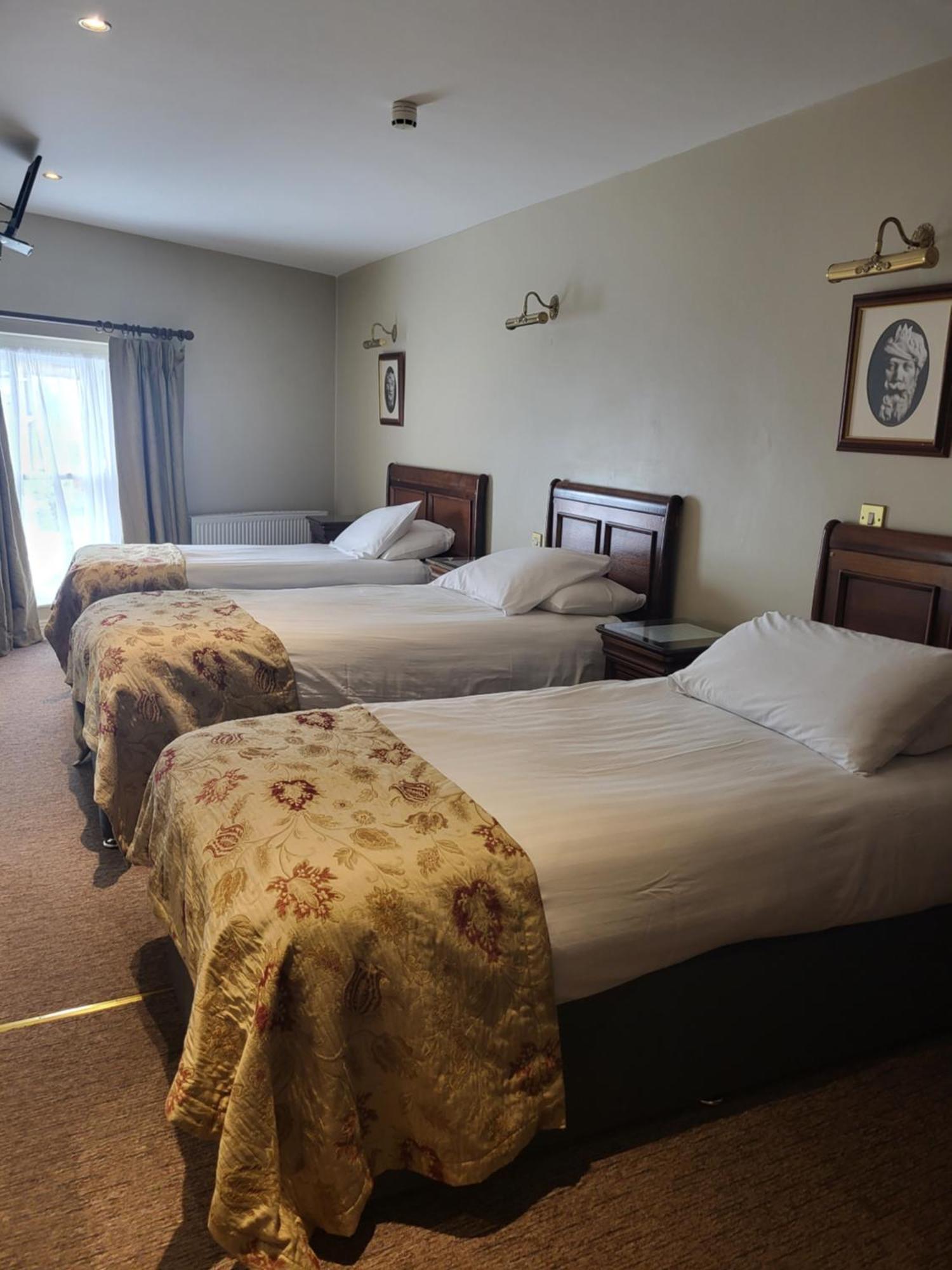 Jbs Bar & Guest Accommodation Kilkenny Zewnętrze zdjęcie