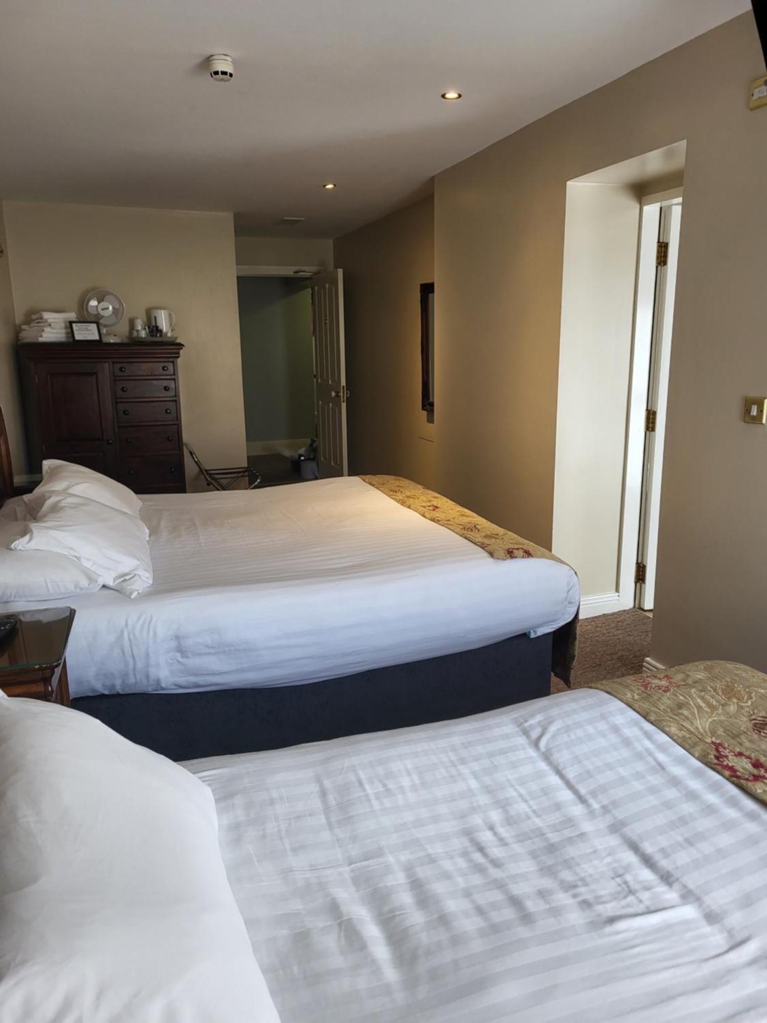 Jbs Bar & Guest Accommodation Kilkenny Pokój zdjęcie